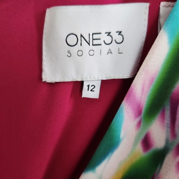 One33 Social Ruched Floral Print Crepe de Chine Dress Size 12 - Picture 8 of 12